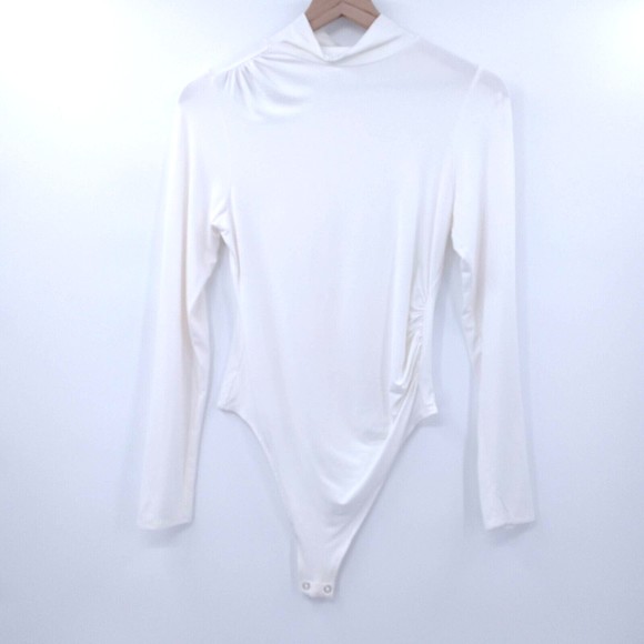 Good American mock neck bodysuit ruched long sleeve thong white Sz 3 Large. - Picture 3 of 9